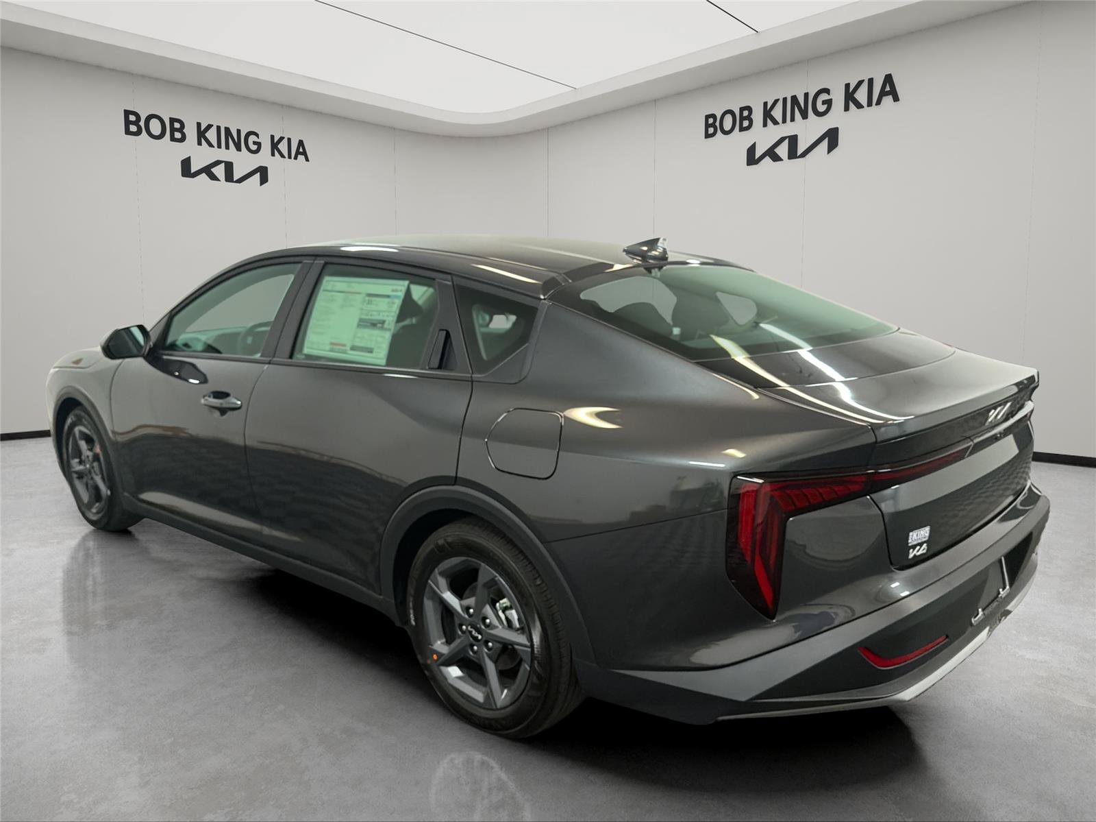 New 2026 Kia K4 FWD image 3