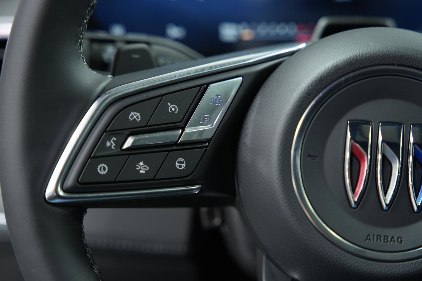 New 2026 Buick Enclave Avenir w/ Super Cruise Package image 31