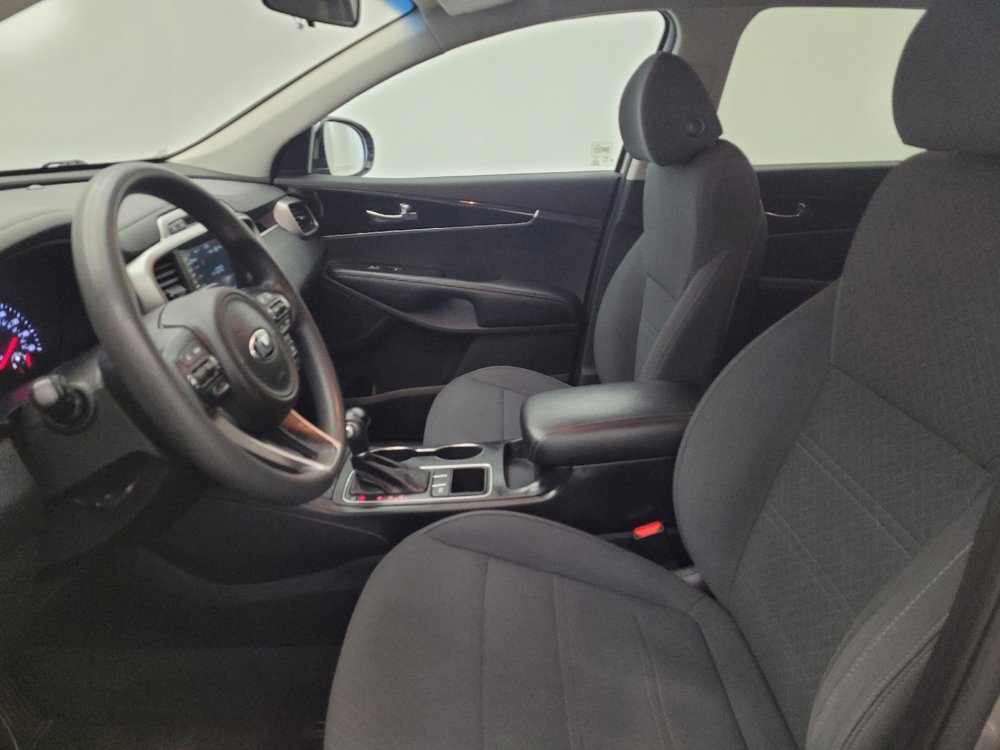Used 2018 Kia Sorento LX FWD image 17