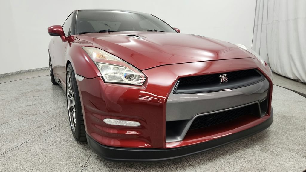 Used 2015 Nissan GT-R Premium AWD/4WD image 13