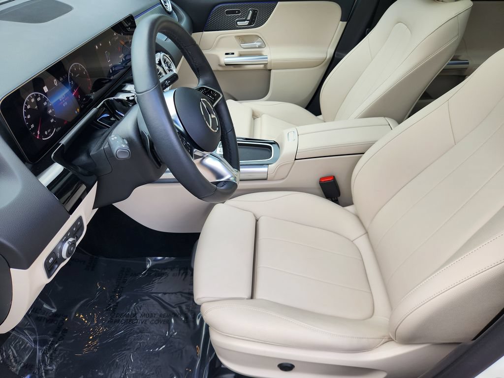 Certified 2026 Mercedes-Benz GLA 250 4MATIC image 9