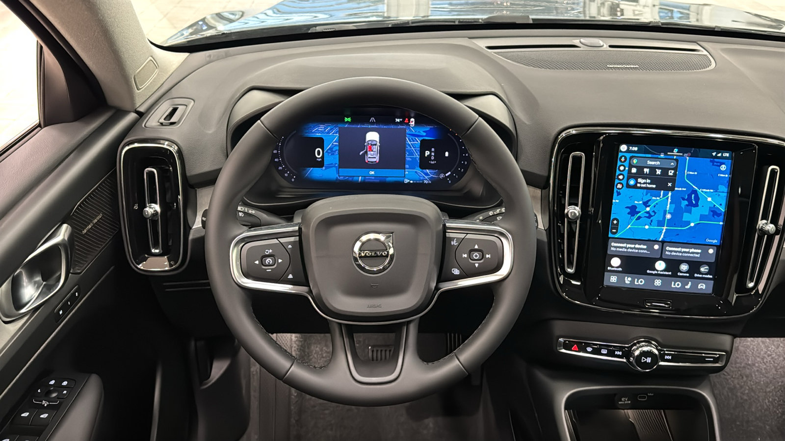 New 2026 Volvo XC40 B5 Plus w/ Protection Package Premier AWD/4WD image 12