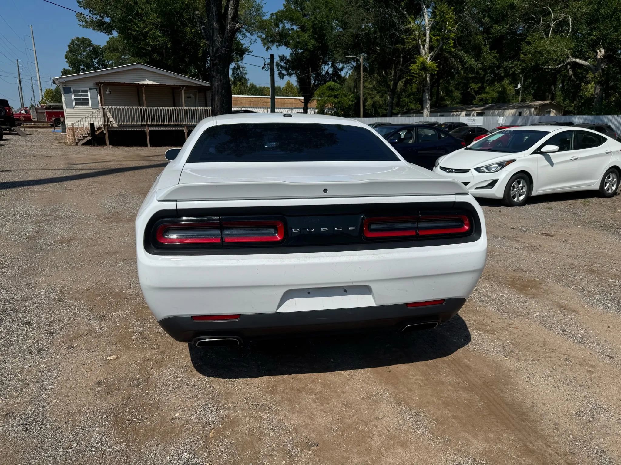 Used 2018 Dodge Challenger SXT image 3