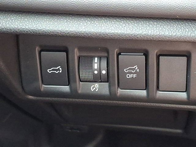 Used 2023 Subaru Outback Touring AWD/4WD image 29