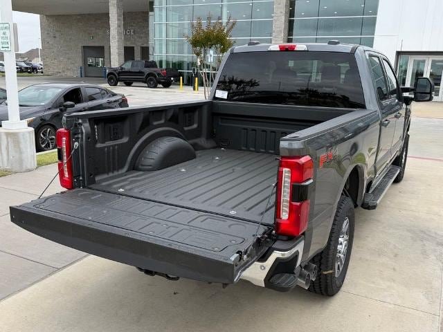 New 2026 Ford F250 Lariat w/ FX4 Off-Road Package AWD/4WD image 53