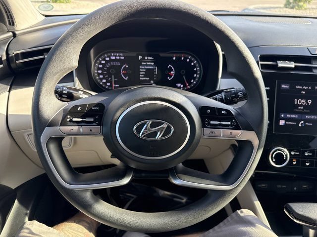 Used 2023 Hyundai Tucson SEL FWD image 16
