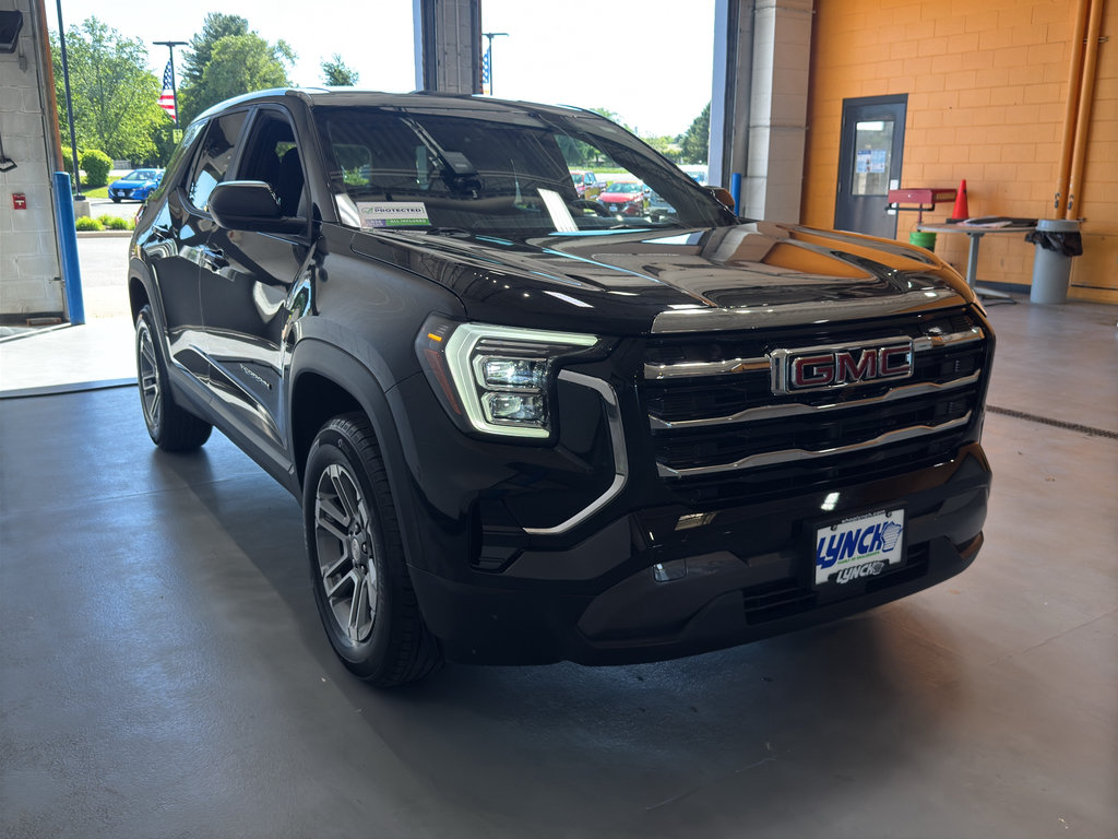 Used 2025 GMC Terrain Elevation AWD/4WD image 7