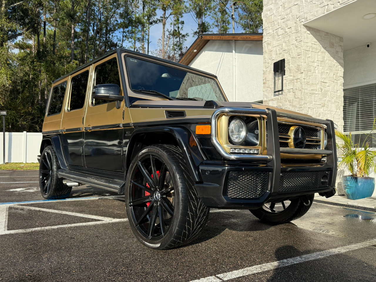 Used 2014 Mercedes-Benz G 63 AMG 4MATIC image 17