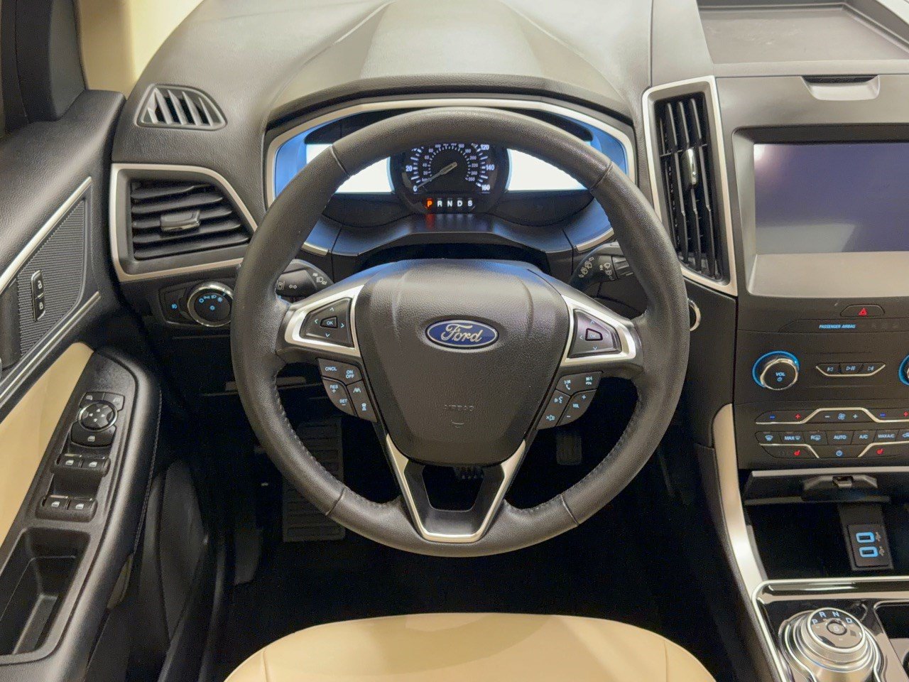 Certified 2020 Ford Edge SEL FWD image 10