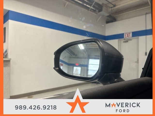 Used 2023 Toyota Crown XLE image 23