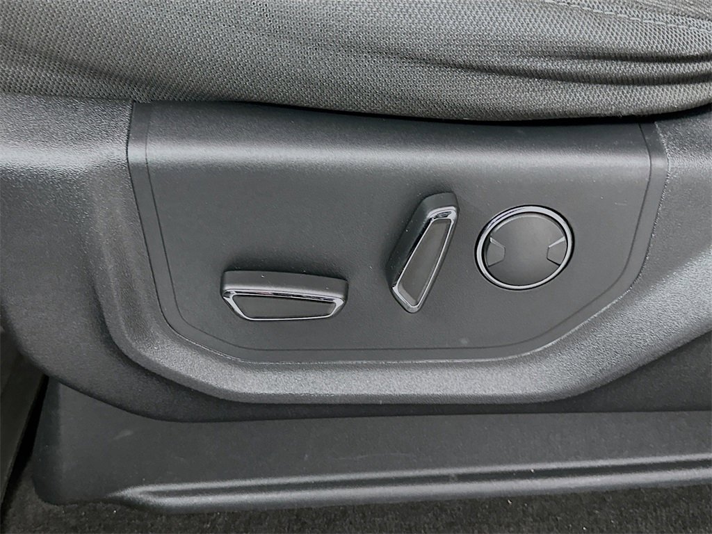 Used 2017 Ford F150 XLT w/ Equipment Group 302A Luxury image 20