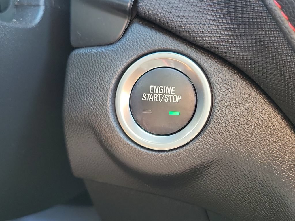 Used 2023 Chevrolet Equinox RS FWD image 13