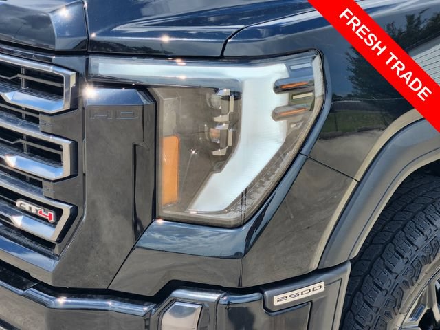 Used 2024 GMC Sierra 2500 AT4 w/ AT4 Premium Plus Package AWD/4WD image 9
