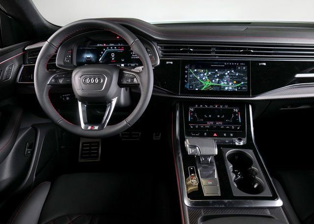 New 2026 Audi SQ8 Prestige image 12