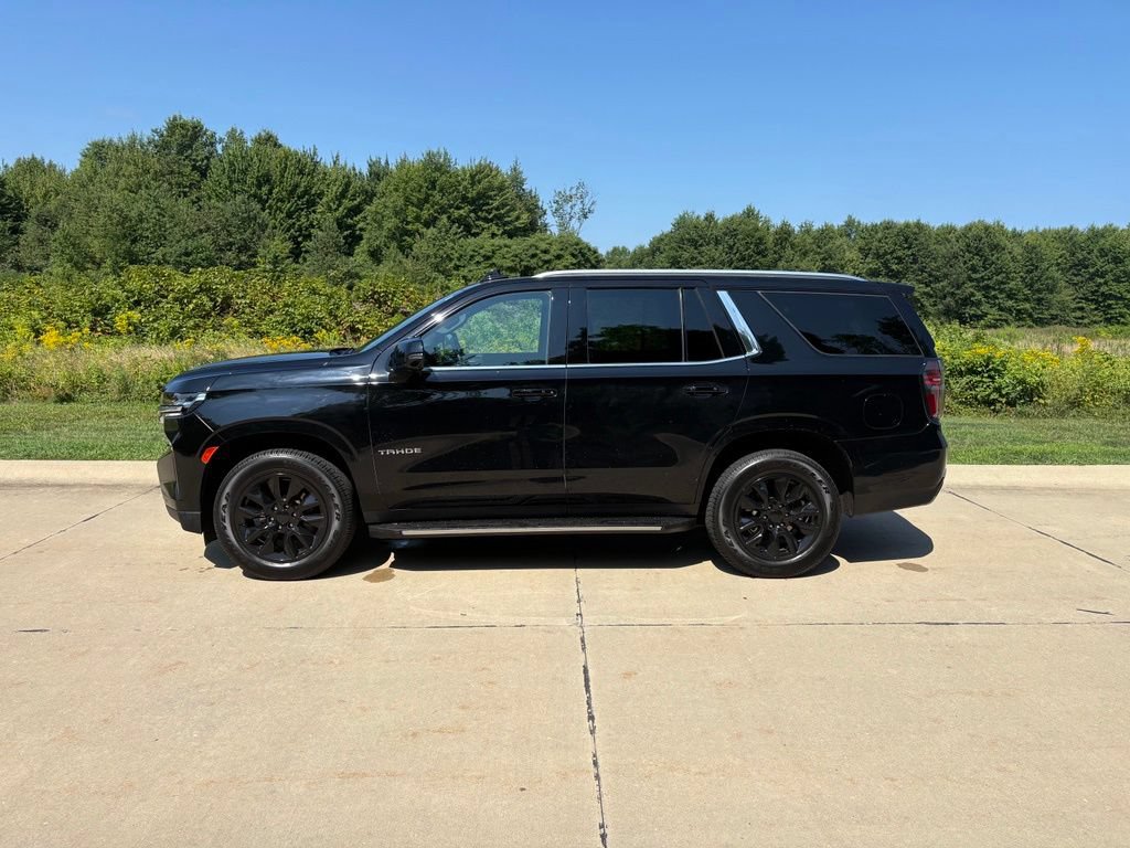 Used 2023 Chevrolet Tahoe LT w/ Luxury Package AWD/4WD image 7