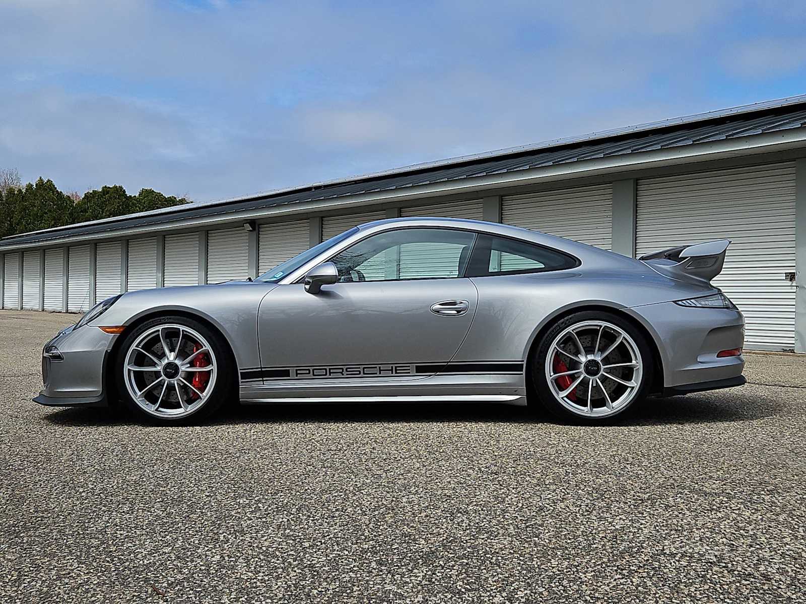 Certified 2015 Porsche 911 GT3 RWD image 2