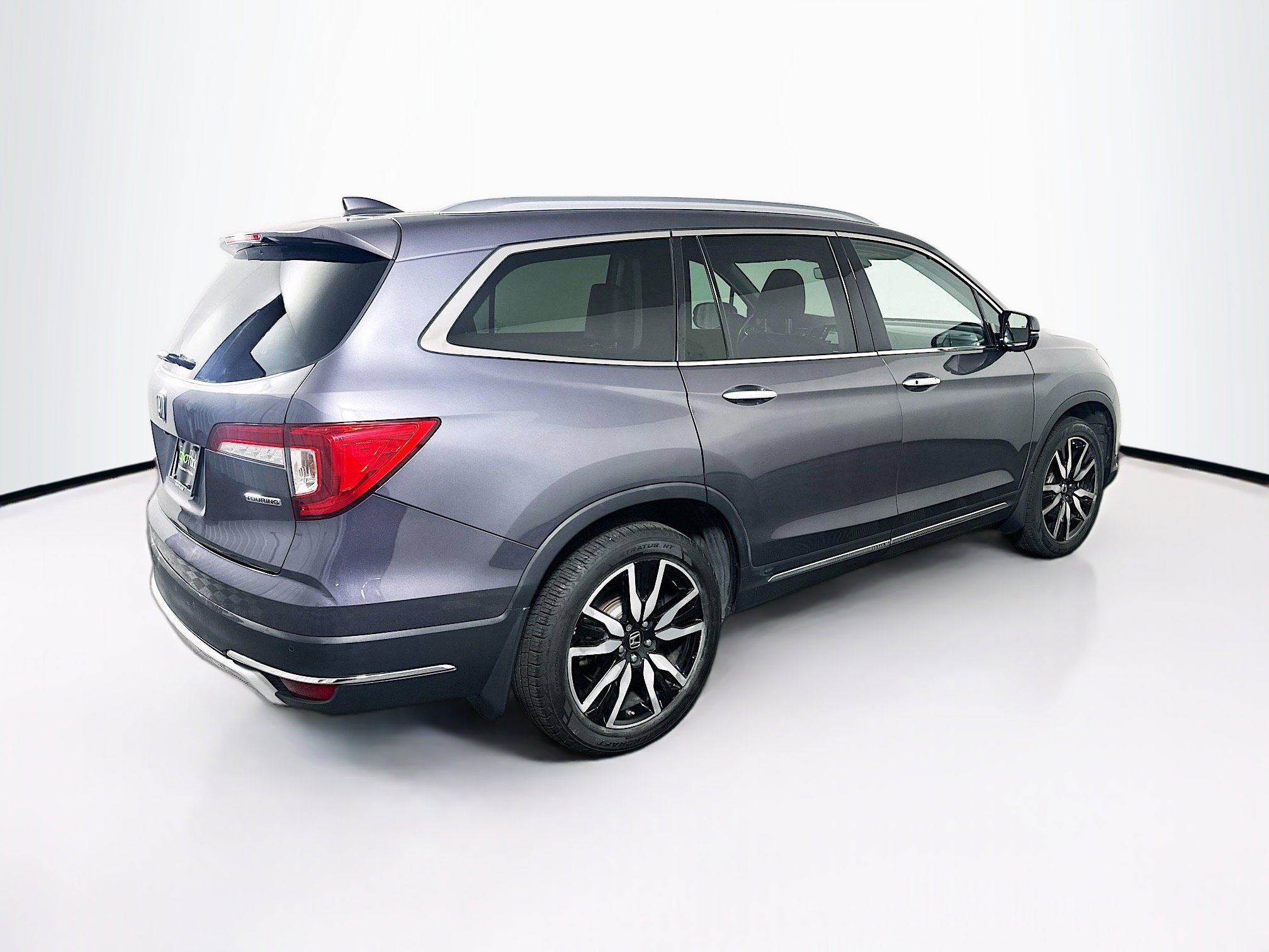 Used 2022 Honda Pilot Touring image 9