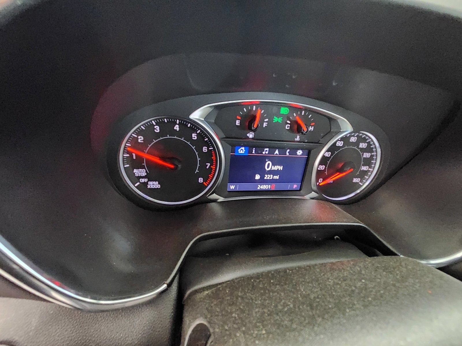 Used 2025 Chevrolet Blazer LT FWD image 12