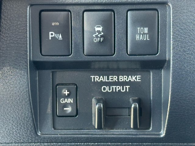 Used 2018 Toyota Tundra 1794 Edition AWD/4WD image 21