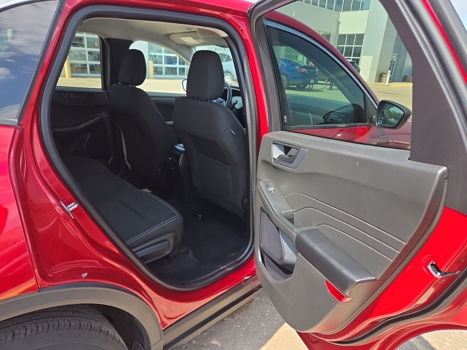 Certified 2023 Ford Escape Active AWD/4WD image 50