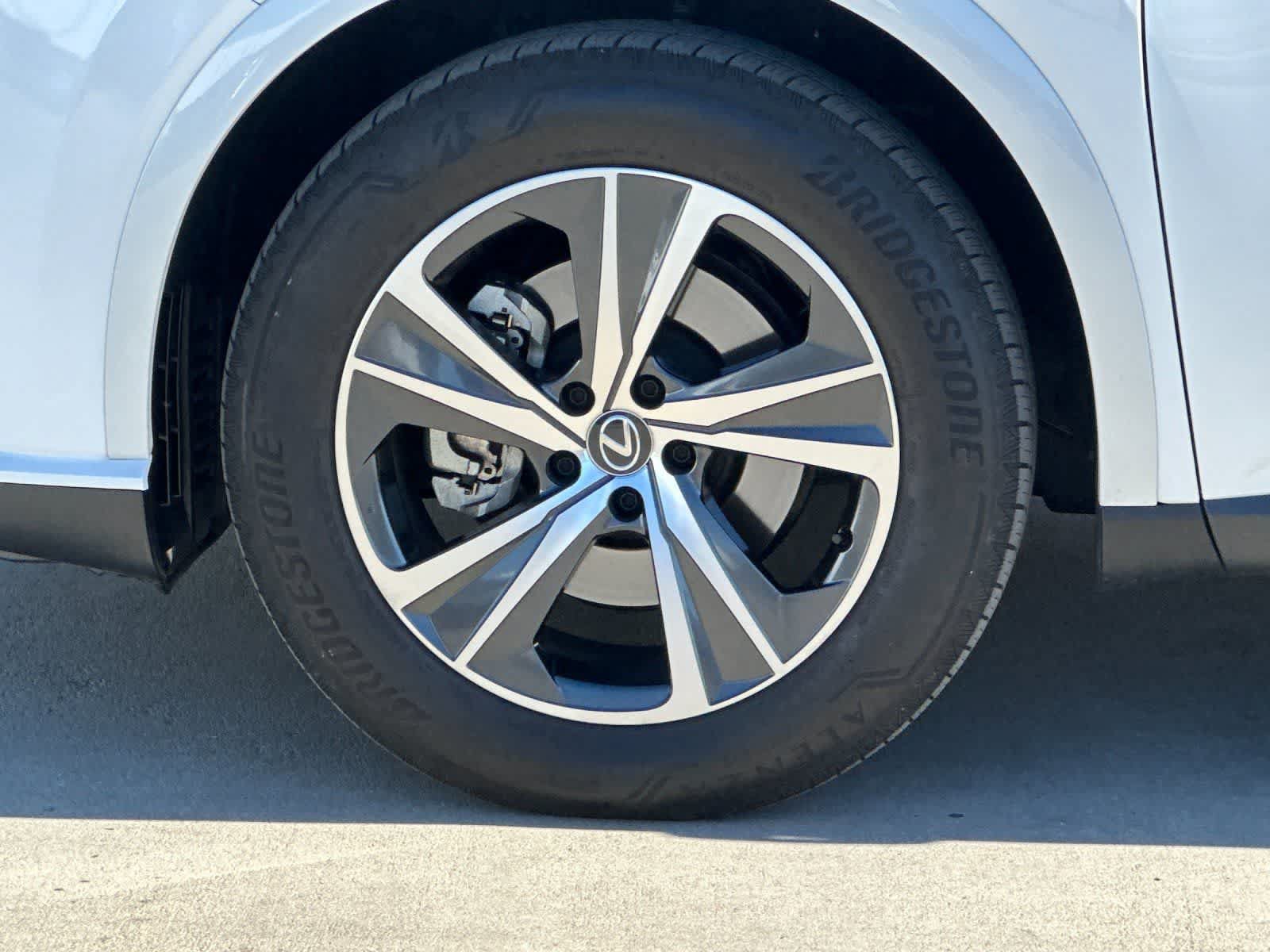 Used 2025 Lexus RX 350 Premium FWD image 27