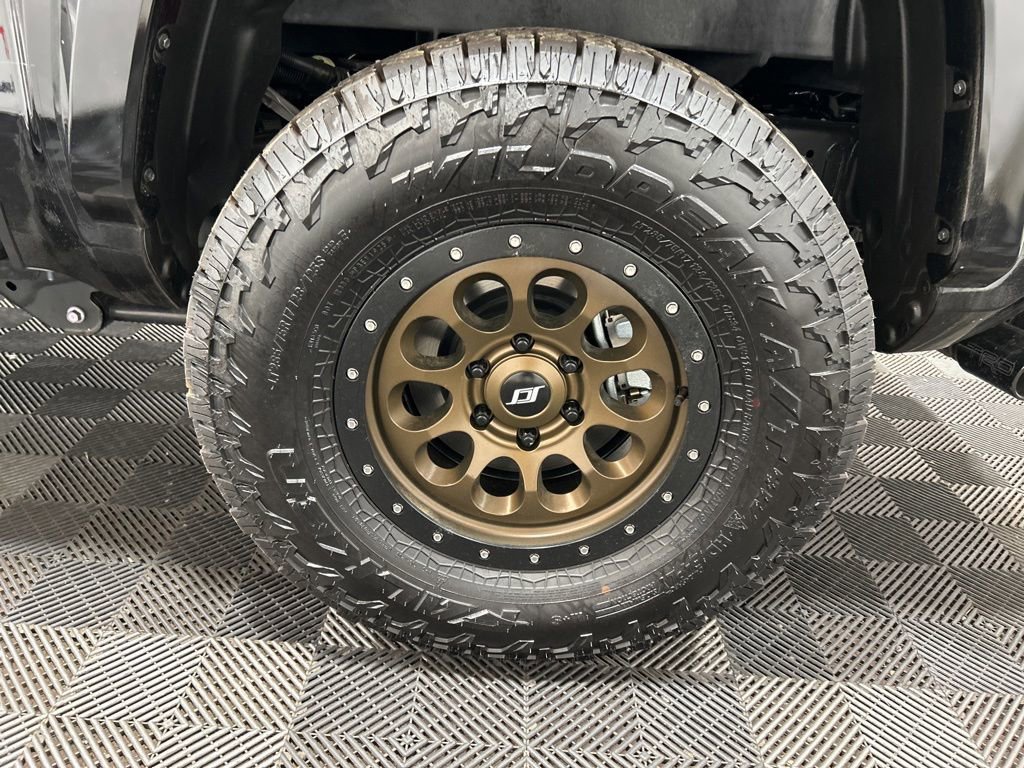Used 2025 Toyota Tacoma TRD Pro AWD/4WD image 24
