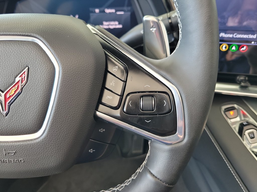 Used 2020 Chevrolet Corvette Stingray Preferred Cpe w/ 2LT Preferred Equipment Group RWD image 18
