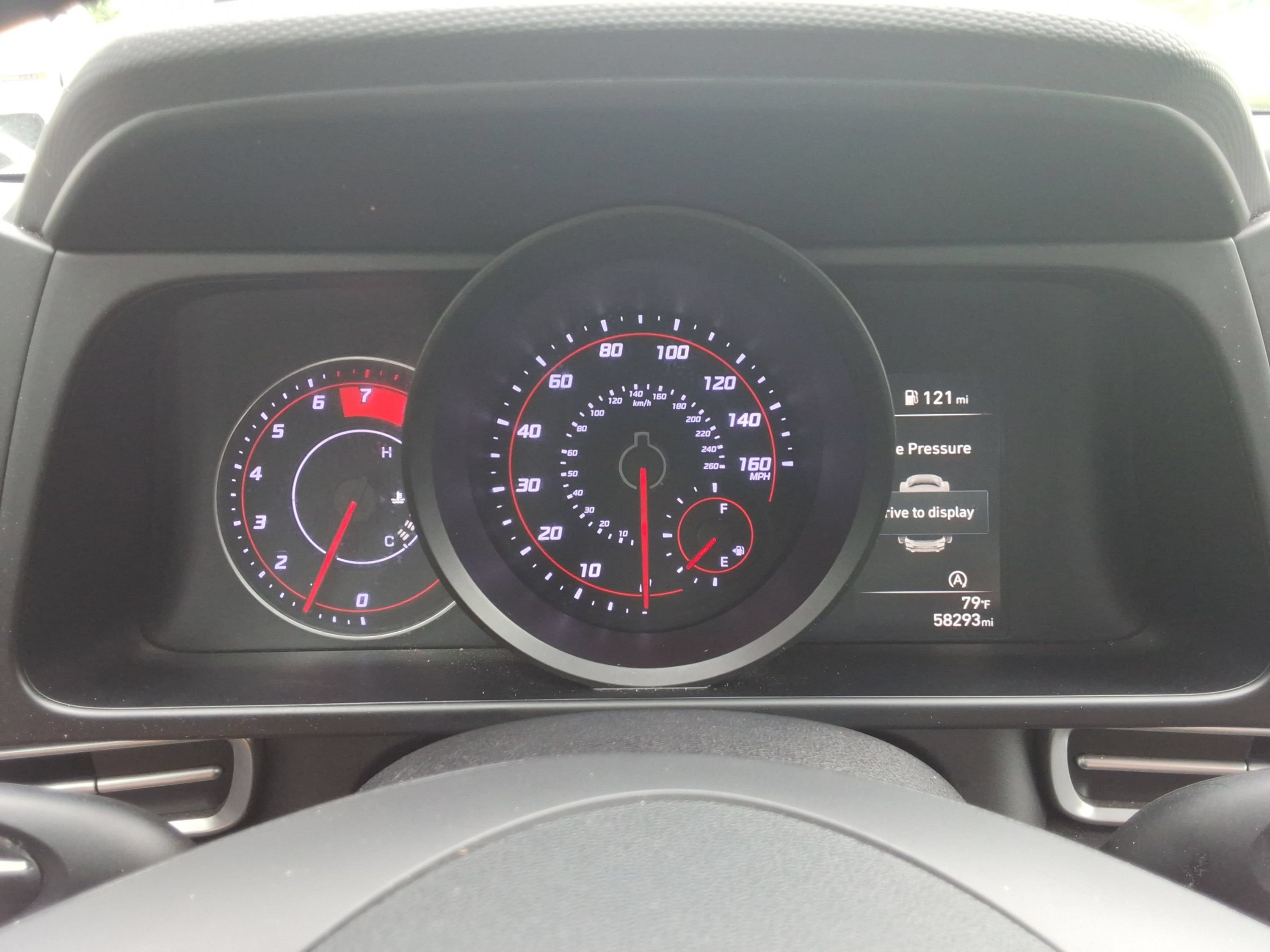 Used 2021 Hyundai Elantra SE FWD image 14