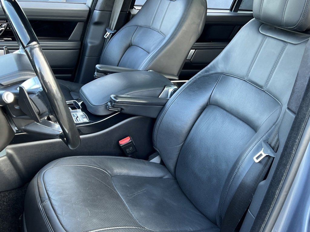 Used 2019 Land Rover Range Rover Long Wheelbase Supercharged image 15