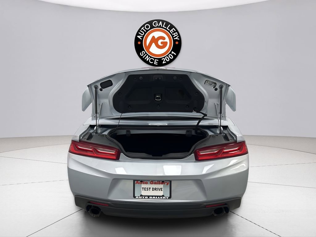 Used 2018 Chevrolet Camaro LT image 40