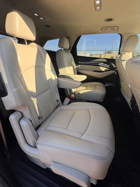 Used 2019 Buick Enclave Essence image 16