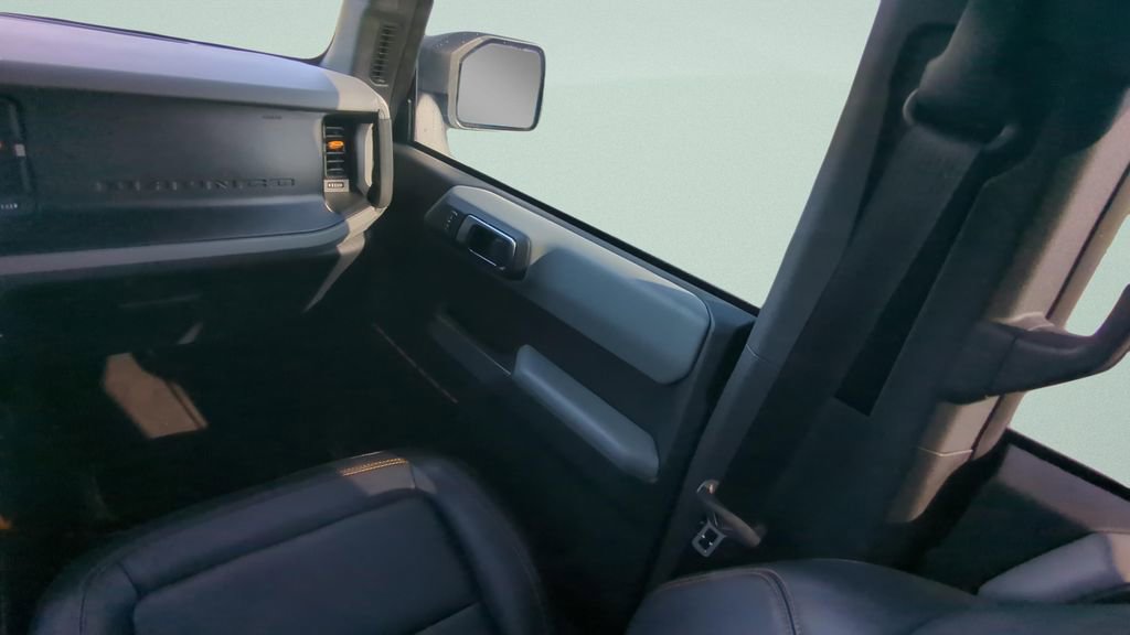Used 2023 Ford Bronco Badlands AWD/4WD image 12