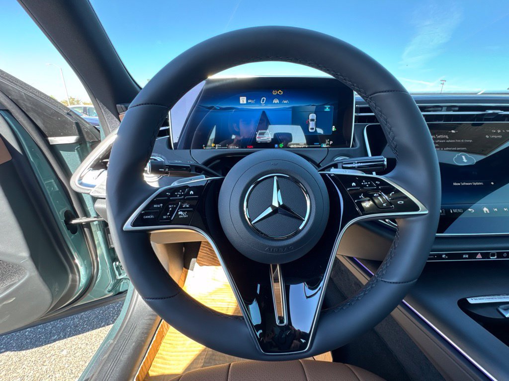New 2027 Mercedes-Benz E 450 4MATIC Sedan image 23