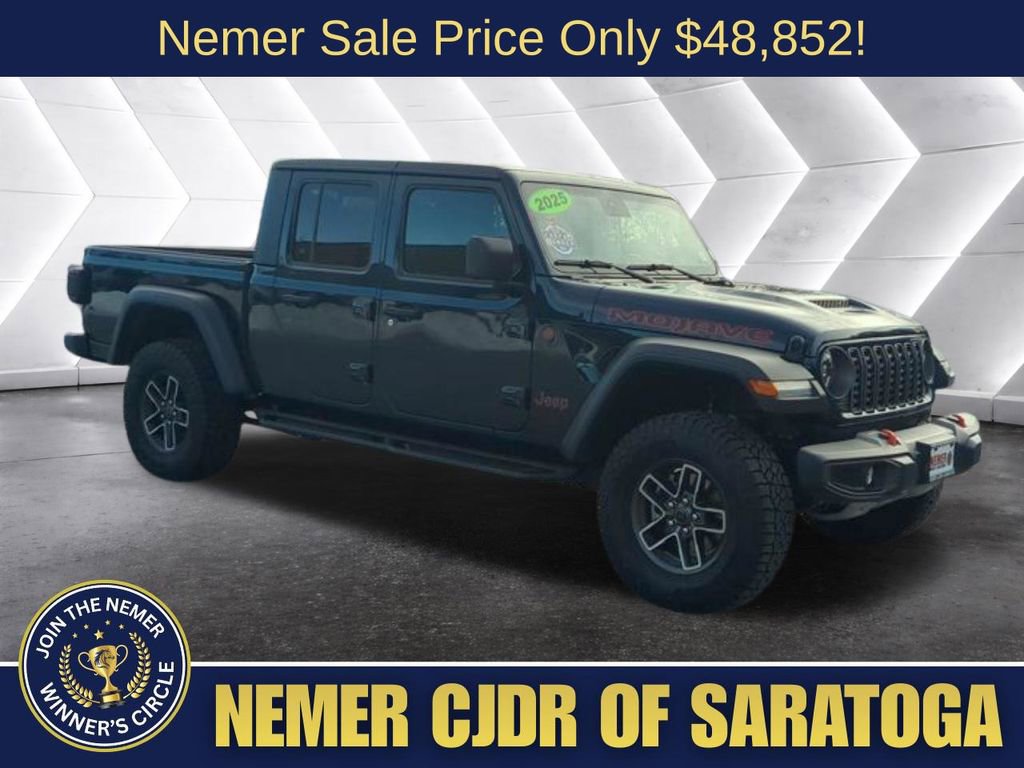 Used 2025 Jeep Gladiator Mojave w/ Convenience Group image 1