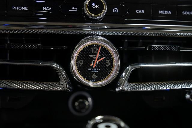 Used 2024 Bentley Flying Spur V8 image 62