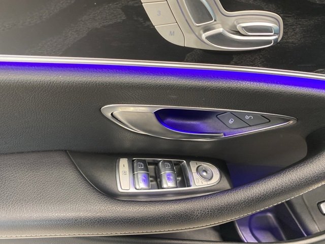 Used 2019 Mercedes-Benz E 300 4MATIC image 31