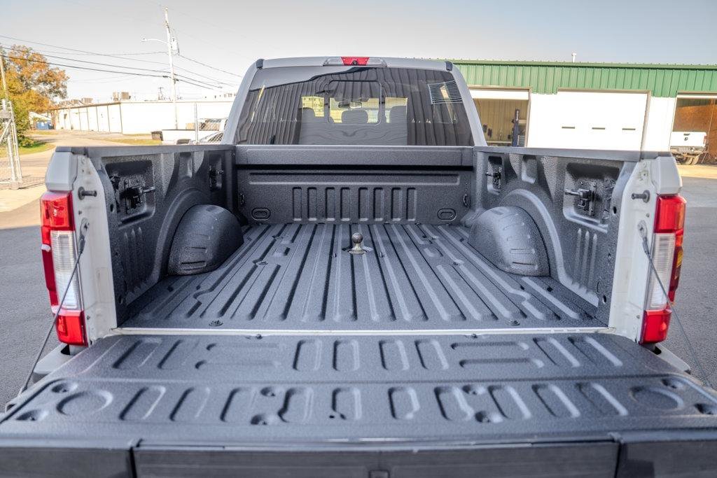 Used 2019 Ford F350 Lariat w/ Chrome Package AWD/4WD image 22