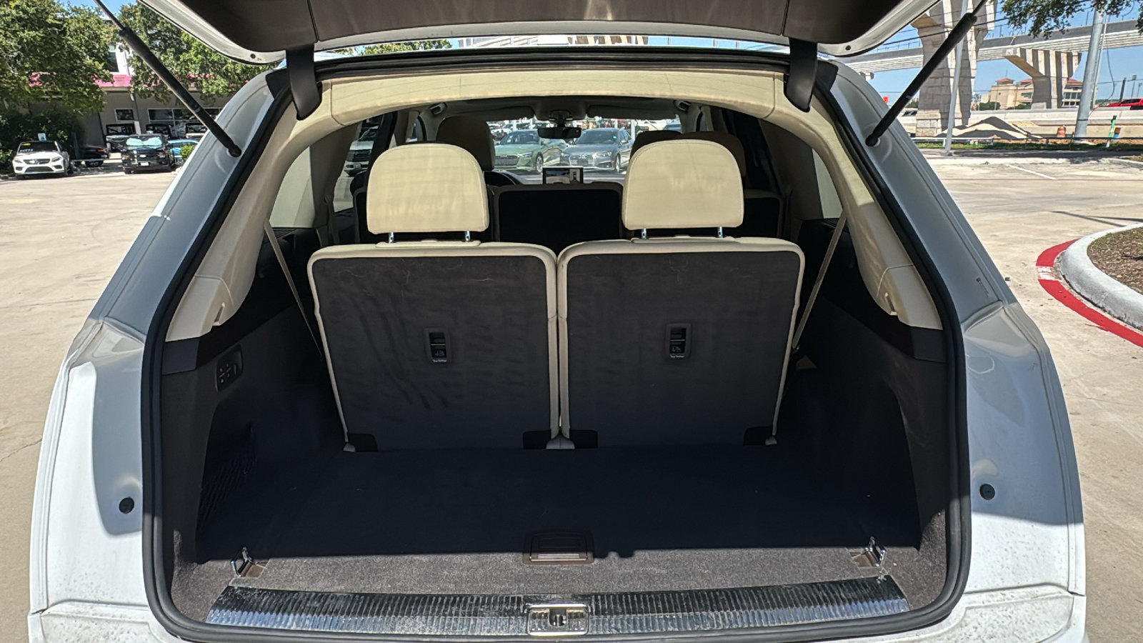 Used 2019 Audi Q7 2.0T Premium Plus w/ Premium Plus Package AWD/4WD image 26