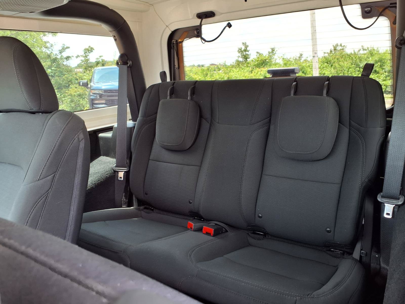 Used 2021 Jeep Wrangler Sport AWD/4WD image 23