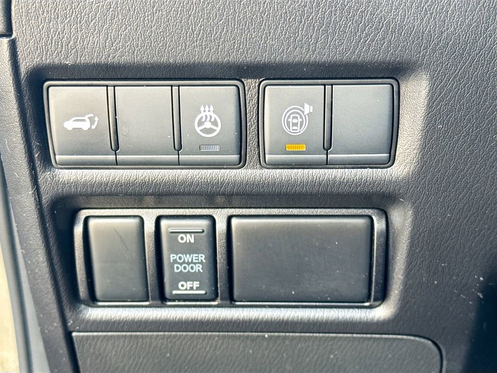 Used 2023 Nissan Armada Platinum w/ Captain's Chairs Package image 11