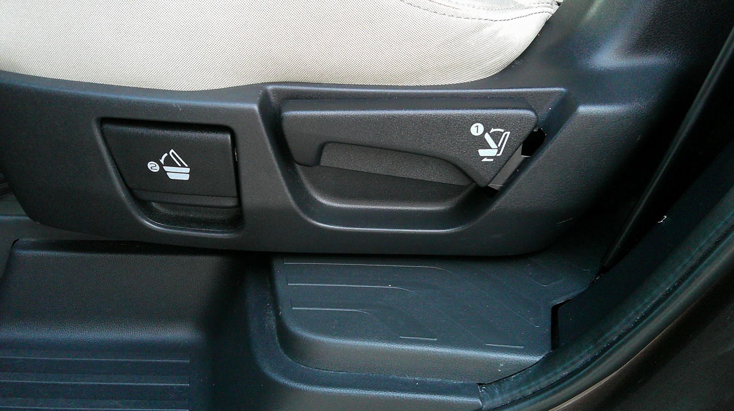 Used 2019 Subaru Ascent Premium image 20