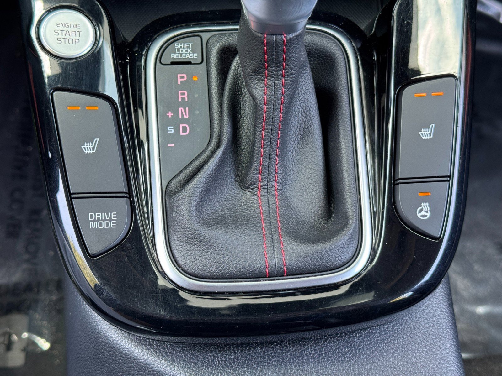 Used 2020 Kia Soul GT-Line Turbo FWD image 30