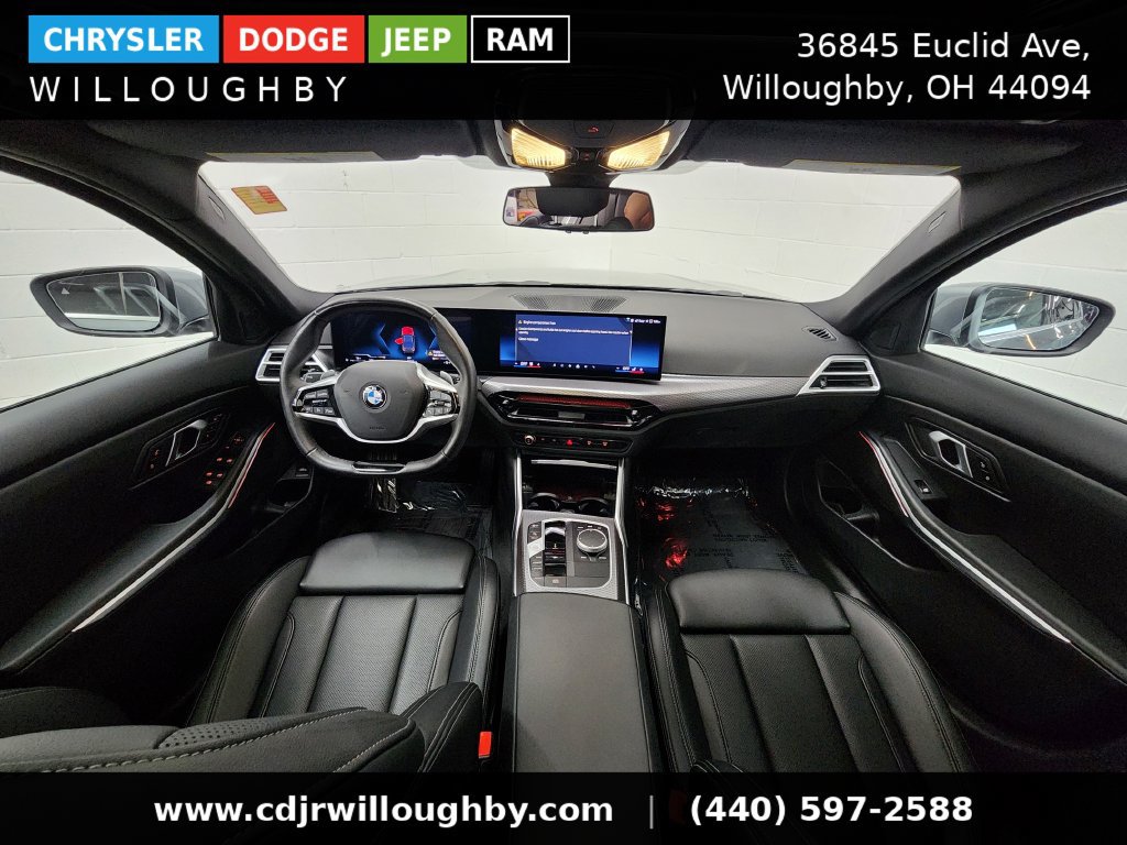 Used 2025 BMW 330i xDrive Sedan w/ Convenience Package AWD/4WD image 32