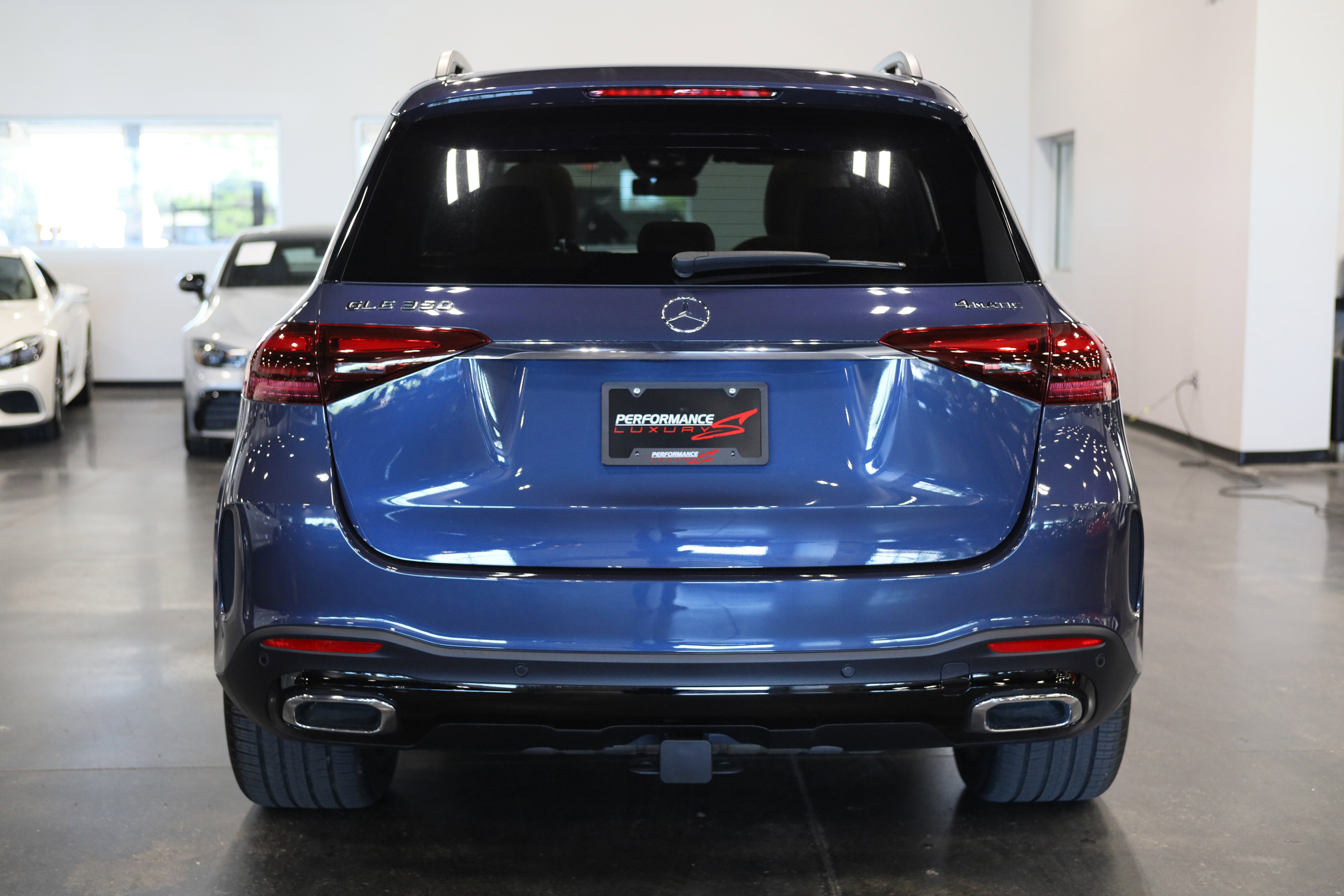 Used 2024 Mercedes-Benz GLE 350 4MATIC image 5