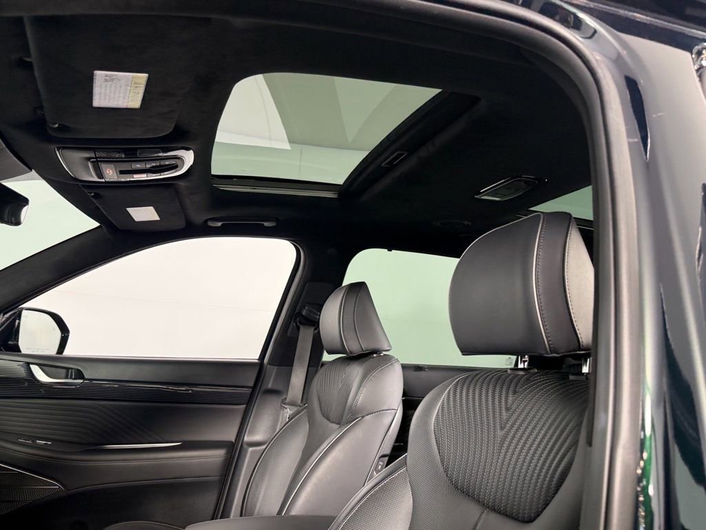 Used 2024 Hyundai Palisade Calligraphy image 22