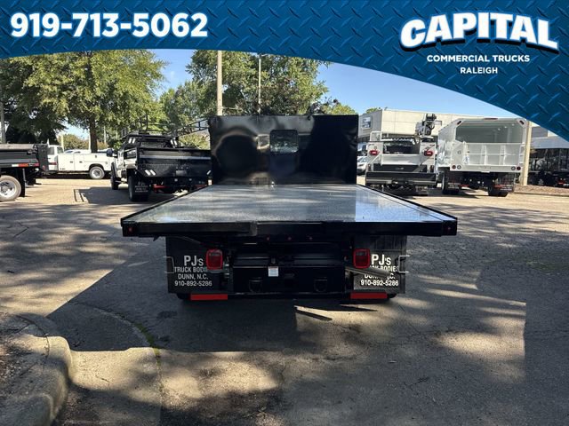 New 2025 Ford F550 2WD Regular Cab Super Duty image 7
