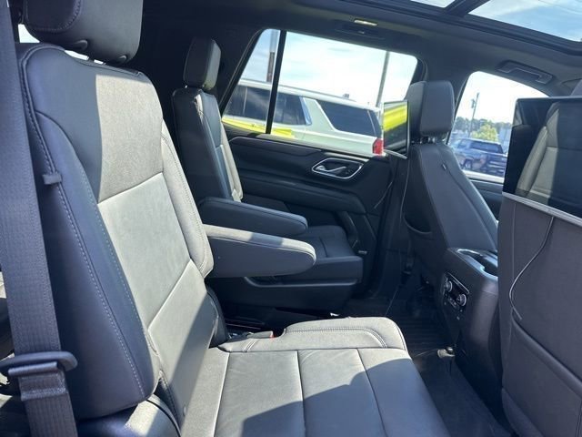 Used 2023 Chevrolet Tahoe LT w/ Luxury Package image 17