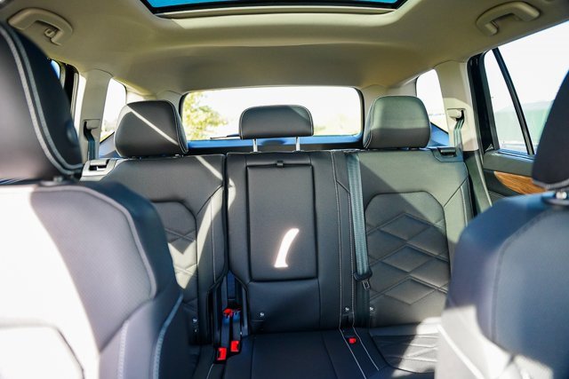 New 2026 Volkswagen Atlas SE image 41