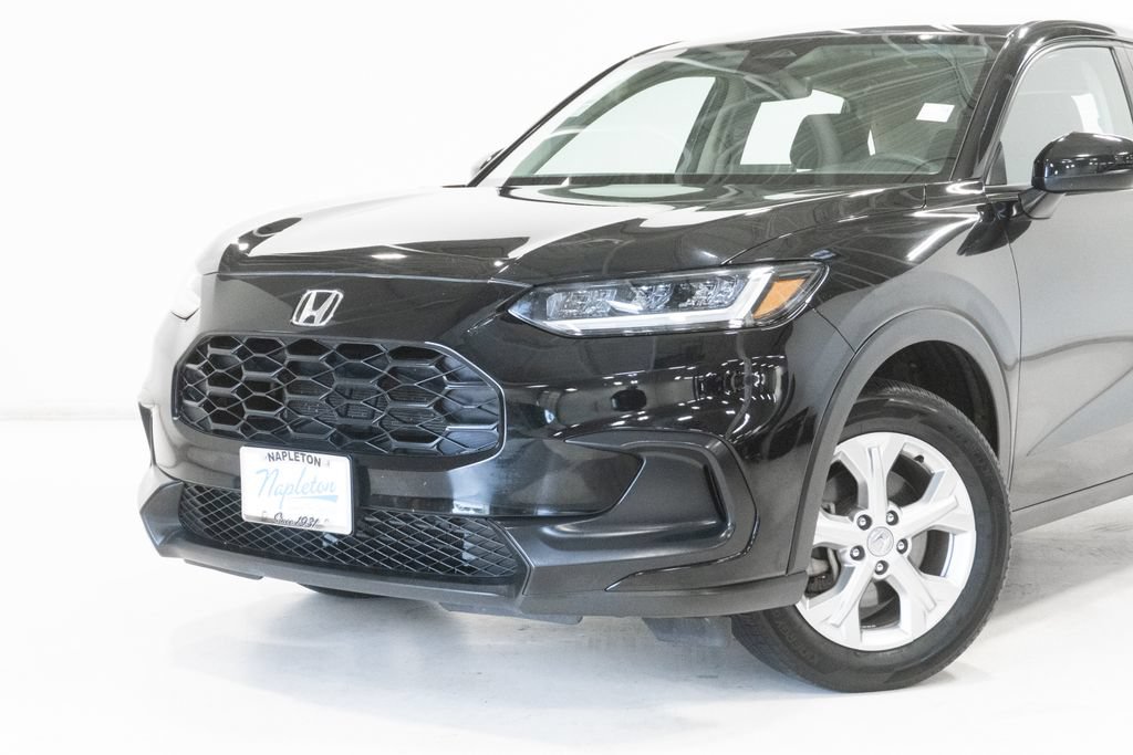 Used 2025 Honda HR-V LX image 2