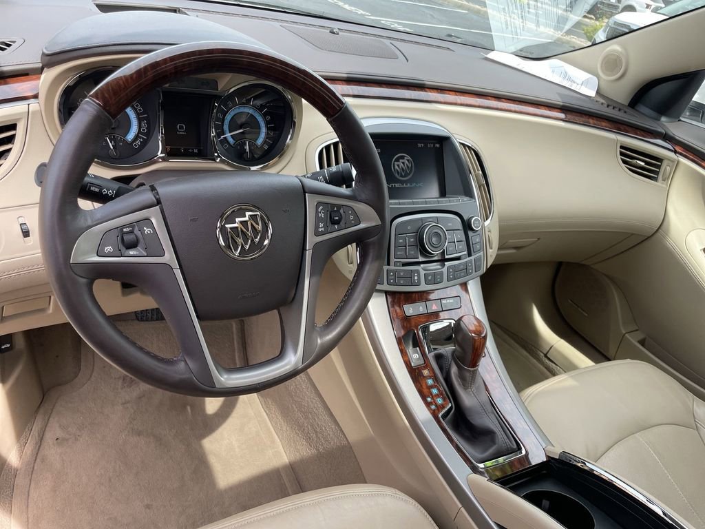 Used 2013 Buick LaCrosse Touring FWD image 11